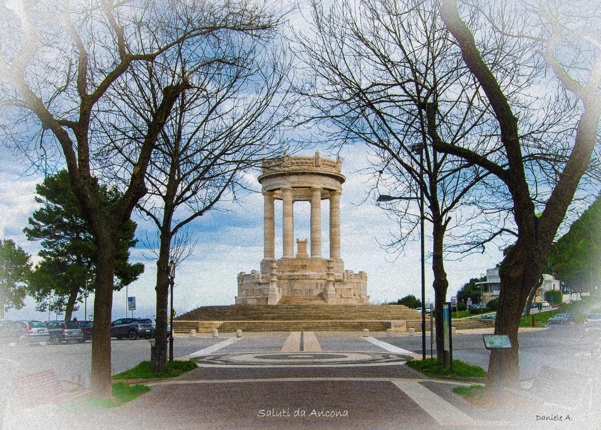 Suite La Panoramica Ancona Luaran gambar